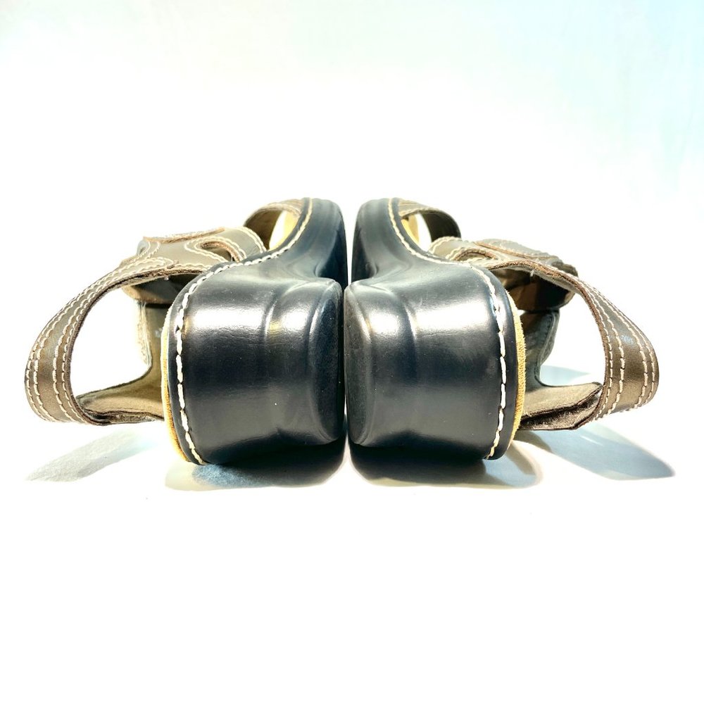 NWOT Clarks Collection Wedge Sandals Metallic Bronze Hook/Loop Backstrap US 10 - Picture 7 of 9